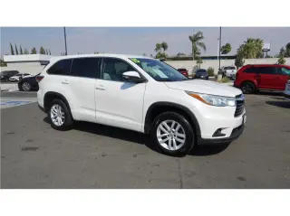 2015 Toyota Highlander LE Sport Utility 4D