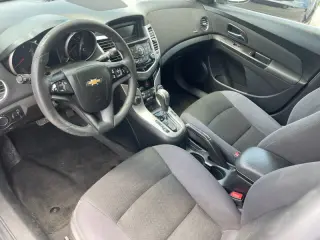 2015 Chevrolet Cruze 1LT Auto