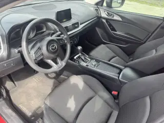 2018 Mazda MAZDA3 Sport