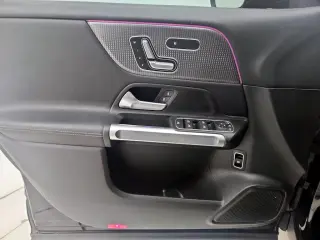 Mercedes-Benz GLB 2021 GLB 250 4dr SUV