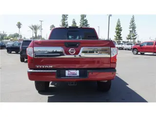 2017 Nissan Titan Platinum Reserve