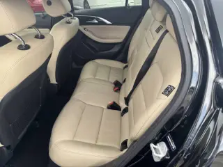 2017 Infiniti QX30 Premium