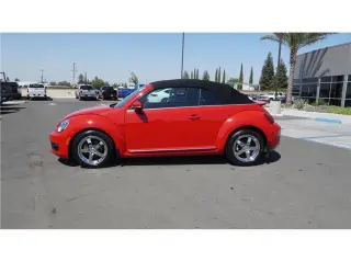 2015 Volkswagen Beetle Convertible 1.8T Convertible 2D