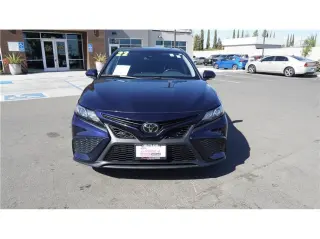 2022 Toyota Camry SE Sedan 4D