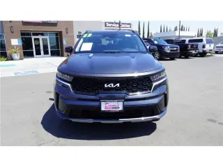 2023 Kia Sorento S