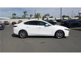 2019  Mazda3 Sedan w/Premium Pkg
