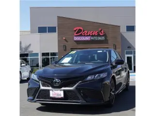 2023 Toyota Camry SE Sedan 4D