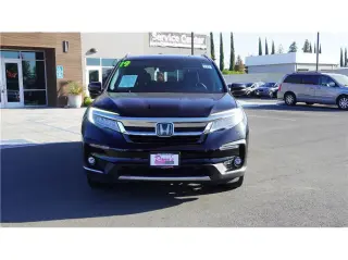 2019 Honda Pilot Touring 8-Passenger