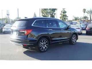 2019 Honda Pilot Touring 8-Passenger