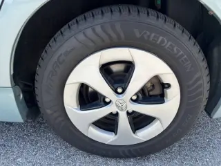 2014 Toyota Prius Four