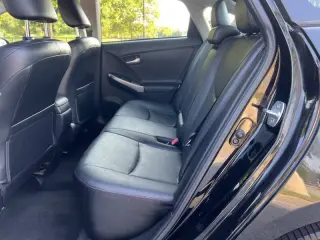 2013 Toyota Prius Persona Series SE