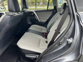 2017 Toyota RAV4 Hybrid Limited