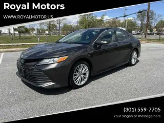 2019 Toyota Camry Hybrid XLE