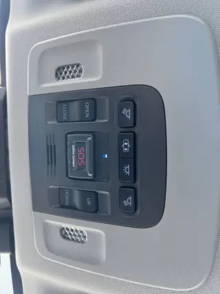 2019 Toyota Camry Hybrid XLE