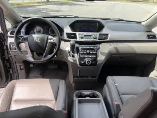 2013 Honda Odyssey EX-L w/DVD