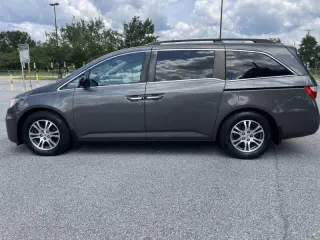 2013 Honda Odyssey EX-L w/DVD