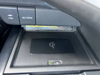 2019 Toyota Camry Hybrid XLE