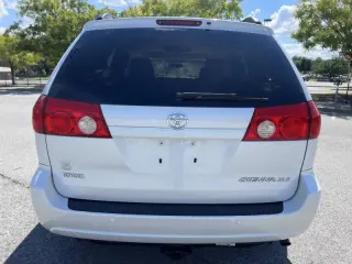 2008 Toyota Sienna XLE