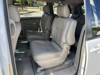 2008 Toyota Sienna XLE