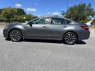 2016 Nissan Altima 2.5 SV