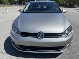 2015 Volkswagen Golf TSI SE