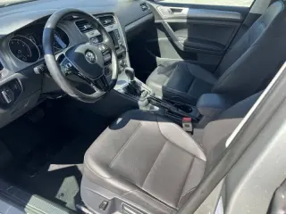 2015 Volkswagen Golf TSI SE