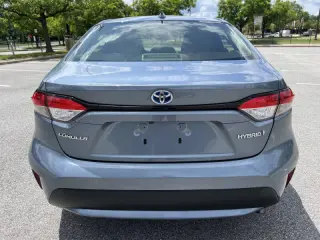 2022 Toyota Corolla Hybrid LE