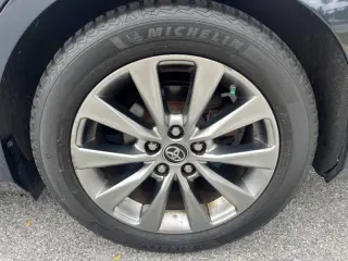 2015 Toyota Camry Hybrid XLE