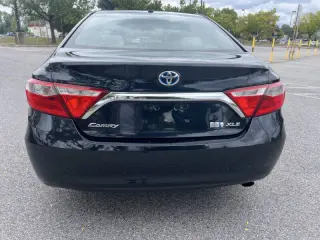 2015 Toyota Camry Hybrid XLE