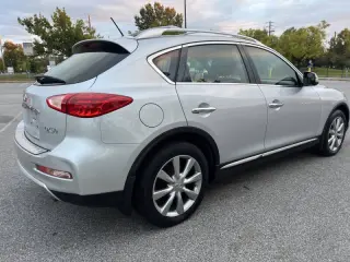 2016 Infiniti QX50