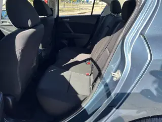 2010 Mazda MAZDA3 i Touring