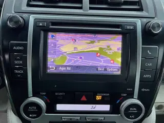 2013 Toyota Camry Hybrid XLE