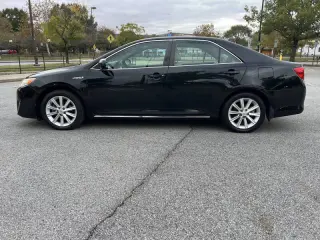 2013 Toyota Camry Hybrid XLE