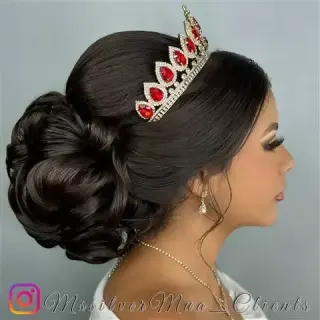 Pro Hair & Makeup