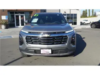 2025 Chevrolet Equinox FWD LT