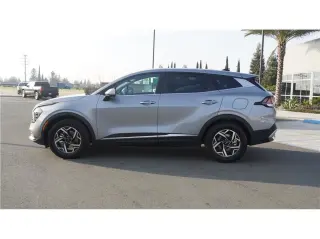 2024 Kia Sportage LX