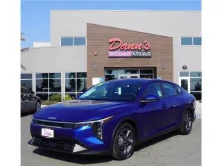 2025 Kia K4 LXS