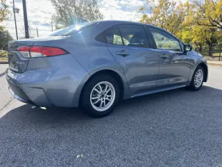 2021 Toyota Corolla Hybrid LE