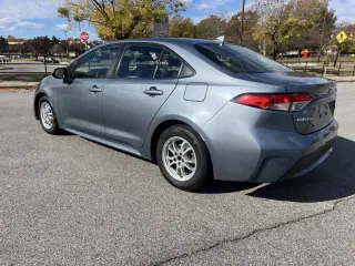 2021 Toyota Corolla Hybrid LE