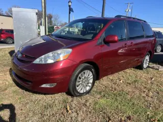 2010 Toyota Sienna XLE Limited