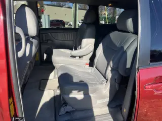 2010 Toyota Sienna XLE Limited