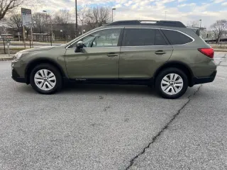 2018 Subaru Outback 2.5i Premium