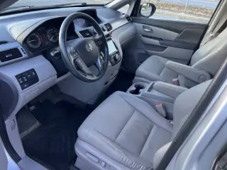 2015 Honda Odyssey EX-L w/DVD