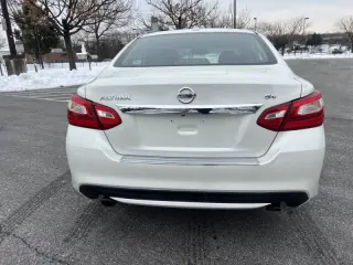 2016 Nissan Altima 2.5 SV