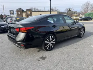 2020 Nissan Altima 2.5 SR