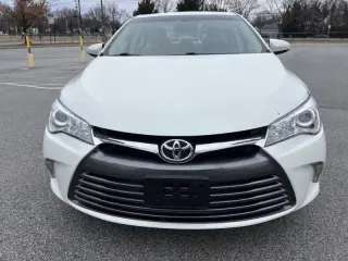 2015 Toyota Camry Hybrid XLE