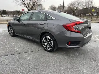 2017 Honda Civic EX-L w/Navi