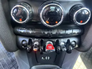 2015 MINI Hardtop 4 Door Cooper