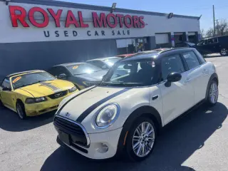 2015 MINI Hardtop 4 Door Cooper