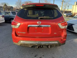 2014 Nissan Pathfinder SL